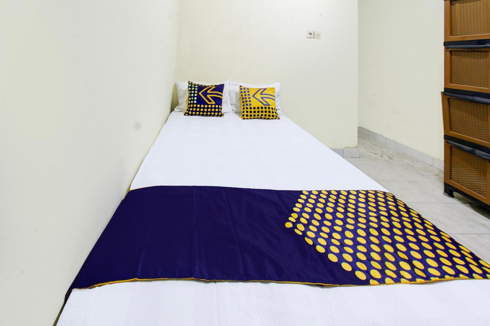Oyo Life 93284 Kos Cendana Raya 호텔 마타람 외부 사진